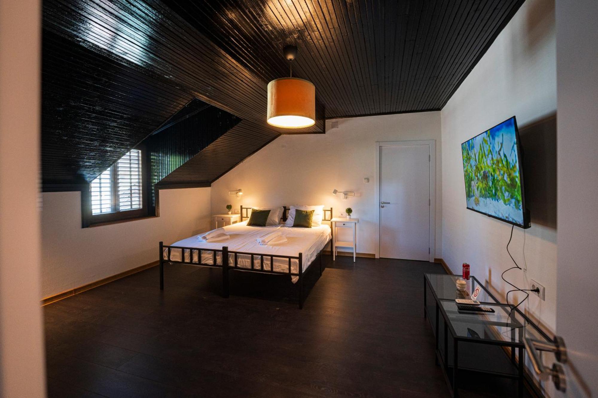 Cozy Nook B&B - Free Private Parking Novi Sad Exterior photo